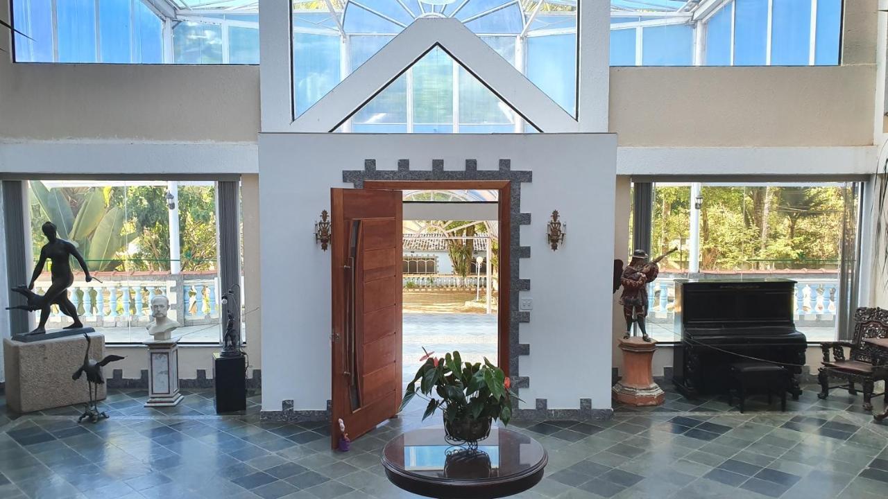 Vale Do Encantado Park Hotel Fazenda Гуарарема Екстериор снимка