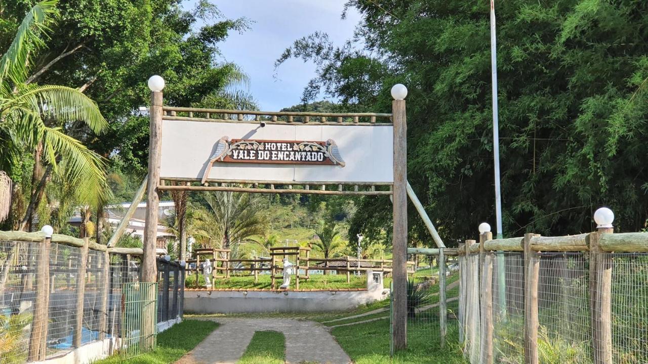 Vale Do Encantado Park Hotel Fazenda Гуарарема Екстериор снимка